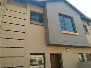 3 Bed Townhouse in Raslouw