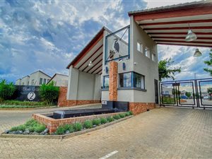 4 Bed Duplex in Summerset