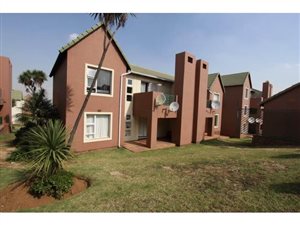 2 Bed Townhouse in Winchester Hills