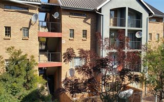 1 Bedroom Flat in Riviera