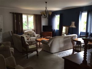3 Bed Simplex in Greenwood Park