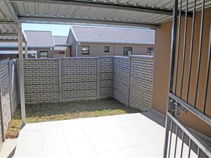 3 Bed Townhouse in Gonubie