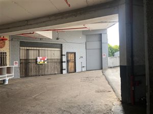 560 m² Commercial space in Bonela