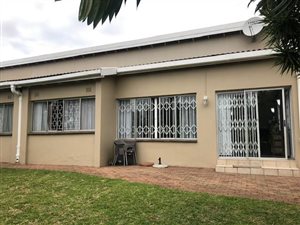 3 Bed Simplex in Dawncliffe