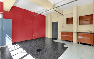 Bachelor apartment in Johannesburg Central