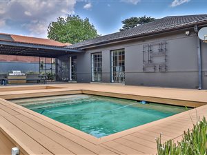 4 Bed House in Westdene