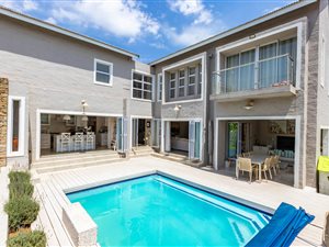 4 Bed House in Waterfall Country Village