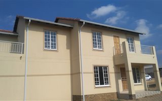 4 Bedroom House in Kya Sands