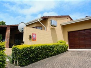 3 Bed Townhouse in Umtentweni