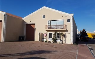 379 m² Industrial space in Montague Gardens