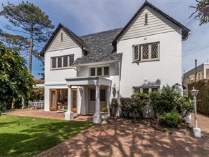 4 Bed House in Newlands