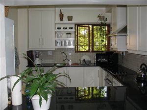 2 Bed Apartment in Atholl
