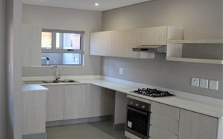 3 Bedroom Apartment in Simbithi Estate