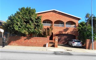 4 Bedroom House in Korsten