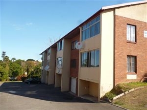 2.5 Bed Apartment in Escombe
