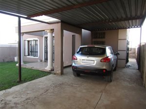 2 Bed House in Daveyton