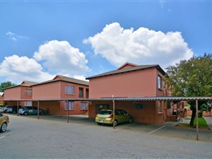3 Bed Townhouse in Aanwins