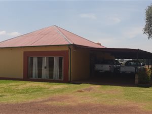 17 ha Farm in Tarlton