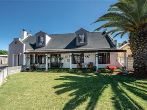 4 Bed House in Bonny Brook