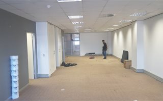 Commercial space in La Lucia
