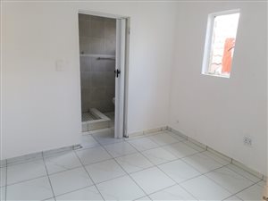 1 Bed Apartment in Silverfields