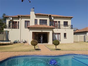 3 Bed House in Zambezi Country Estate