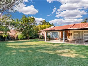 3 Bed House in Weltevreden Park