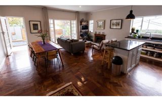 3 Bedroom House in Parkhurst