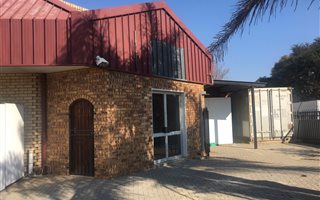 396 m² Industrial space in Kya Sands