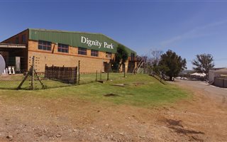 1245 m² Industrial space in Gonubie