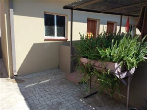 3 Bed House in Bertrams