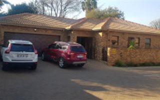 3 Bedroom Townhouse in Bartlett