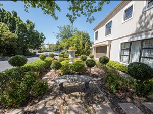 4 Bed House in Stellenbosch Central