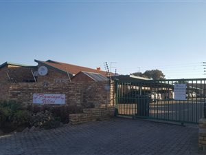 2 Bed Townhouse in Grobler Park
