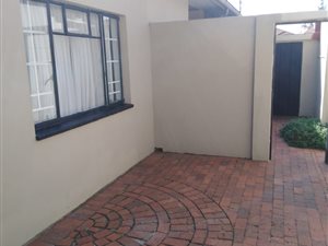 1 Bed Garden Cottage in Kensington