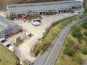1000 m² Commercial space in Riverhorse Valley