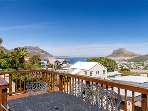 5 Bed House in Penzance Estate