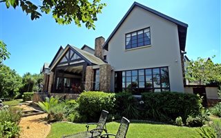 4 Bedroom Townhouse in Cotswold Downs Estate