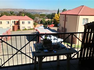3 Bed House in Suiderberg