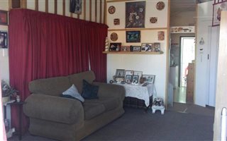 2 Bedroom House in Beaconsfield