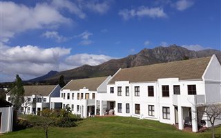 3 Bedroom Apartment in Paradyskloof