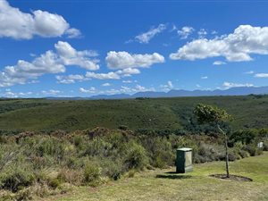 855 m² Land available in Baron View