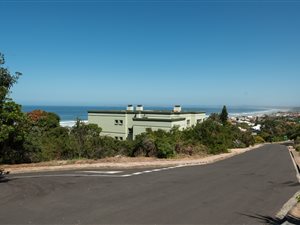 613 m² Land available in Glentana