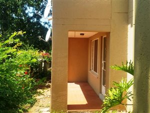 2 Bed Townhouse in Newlands