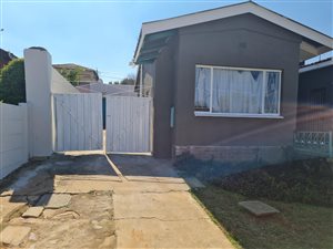 3 Bed House in Bosmont