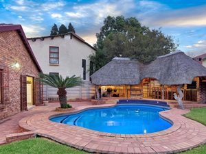 4 Bedroom House in Sharonlea