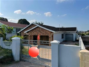 3 Bed House in KwaMashu
