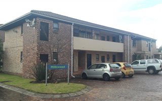 3 Bedroom Apartment in Grahamstown Central