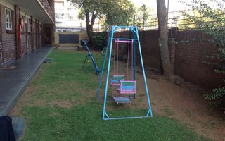 1 Bedroom Flat in Parkhill Gardens