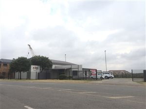585 m² Industrial space in Terenure